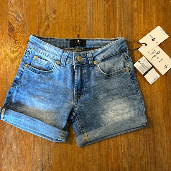 NWT Girl’s 7 For All Mankind A Pocket Shorts Sz 8 - Picture 2 of 9